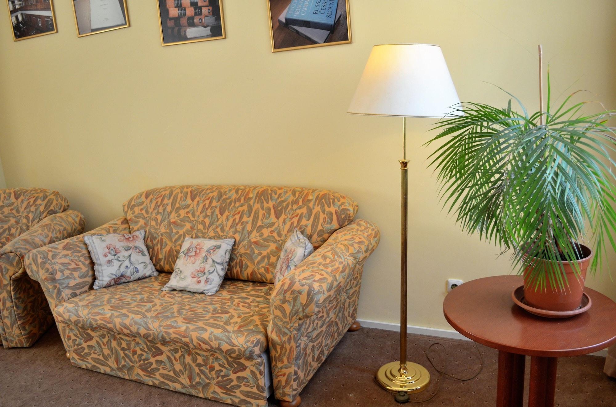 Hotel Petr Karlsbad Buitenkant foto