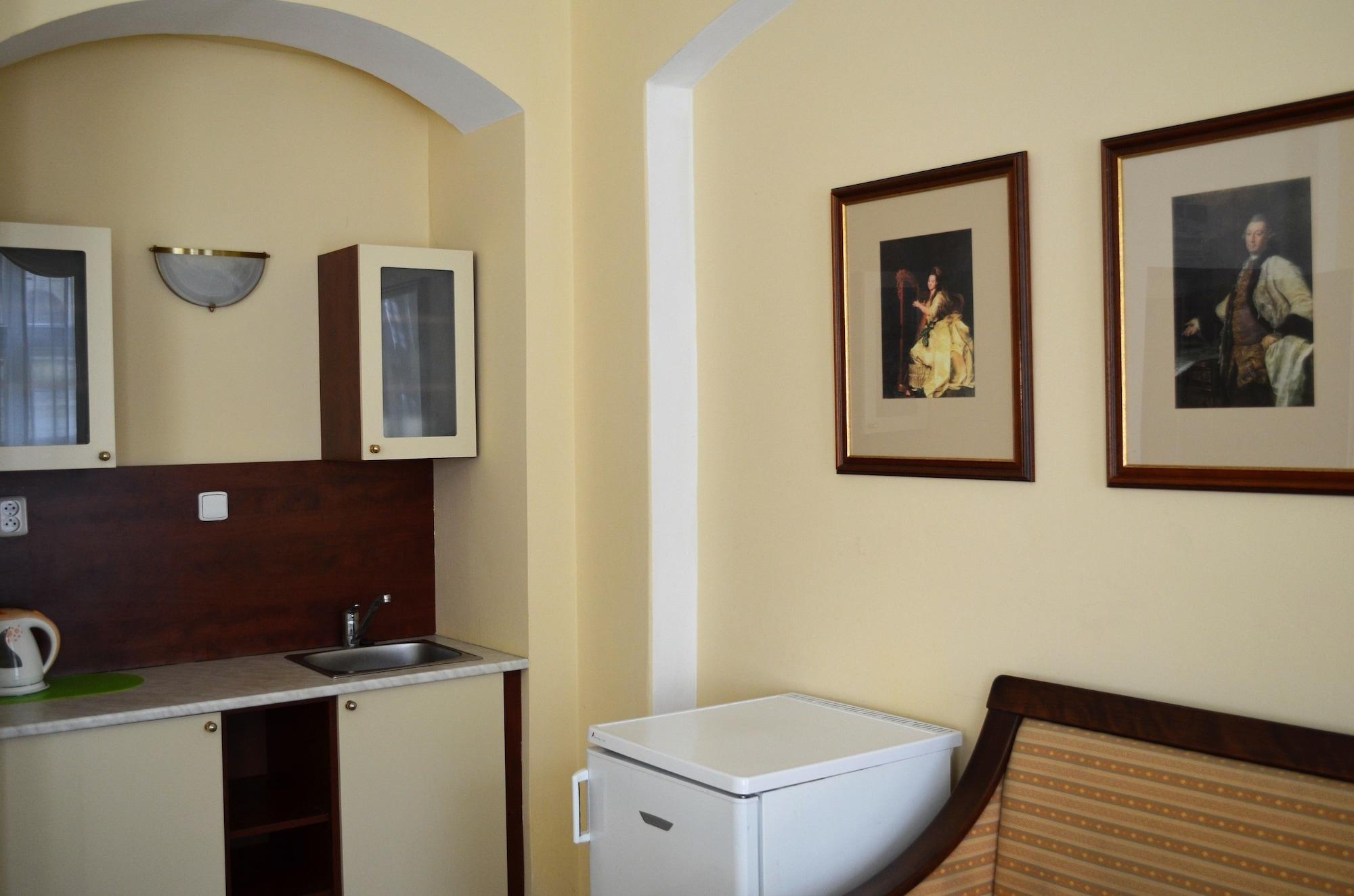 Hotel Petr Karlsbad Buitenkant foto