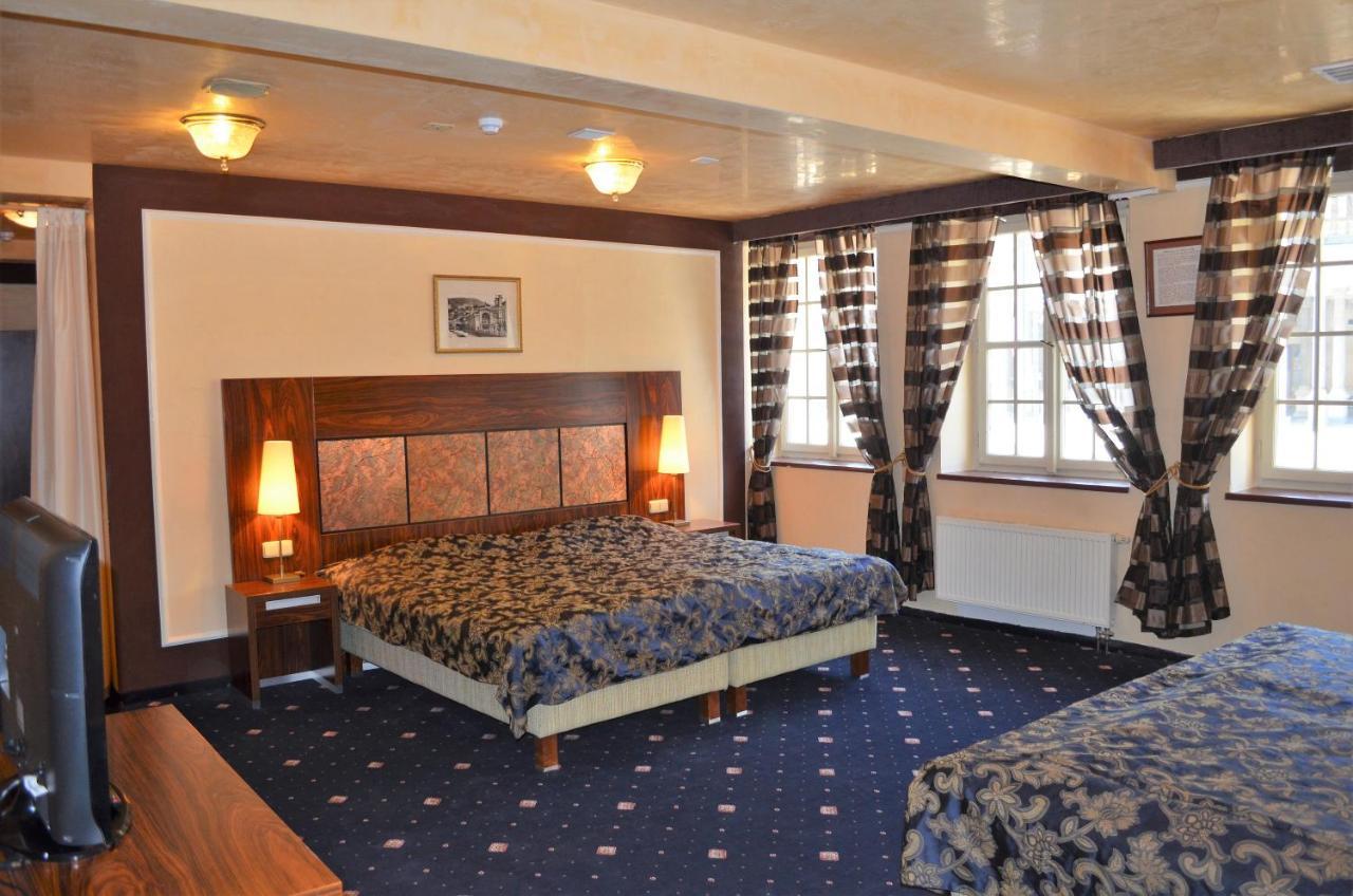 Hotel Petr Karlsbad Buitenkant foto